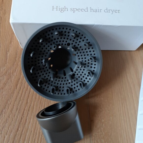 New Hair Dryer 110000 RPM High-Speed Ionic Blow Dryer 3 Temps and 2 Speeds - Picture 5 of 10